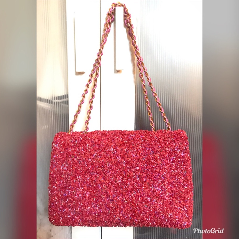 CHANEL Red Beaded Classic Flap Shoulder Bag with Gold Hardware - Picture 3 of 16